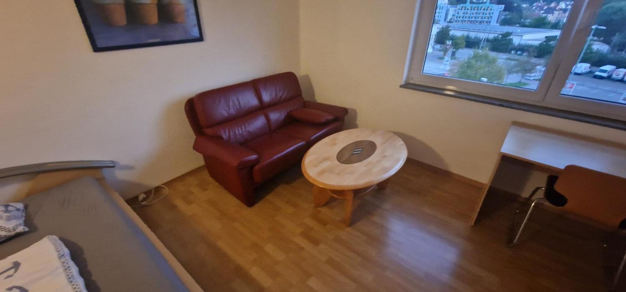 Rooms & Apartments Schwäbisch Gmünd Екстериор снимка