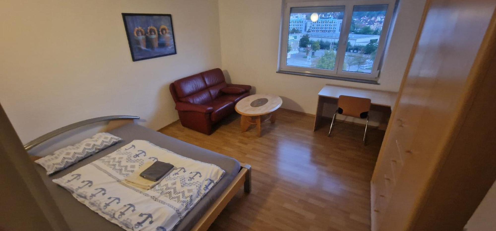 Rooms & Apartments Schwäbisch Gmünd Екстериор снимка