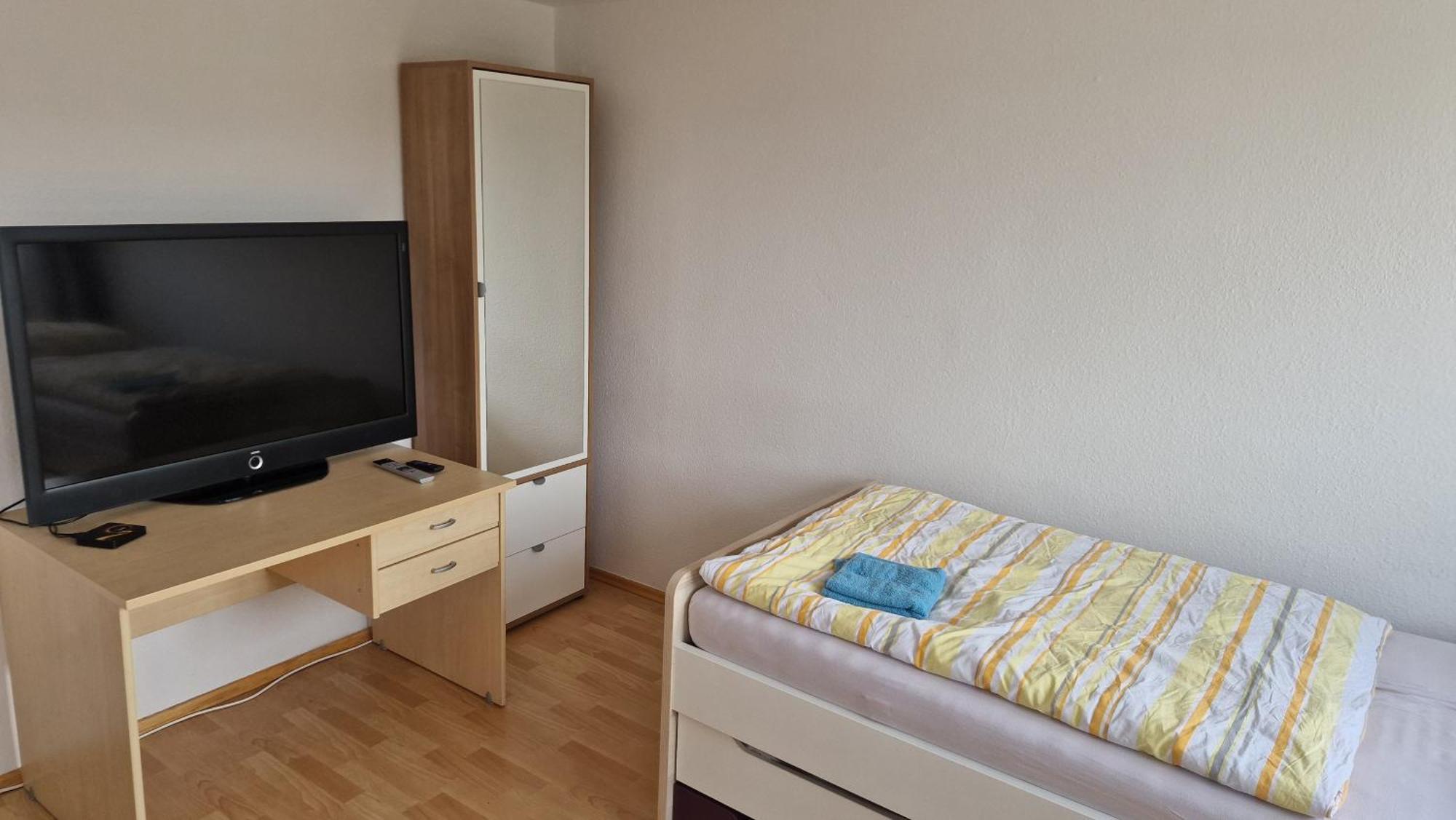 Rooms & Apartments Schwäbisch Gmünd Екстериор снимка