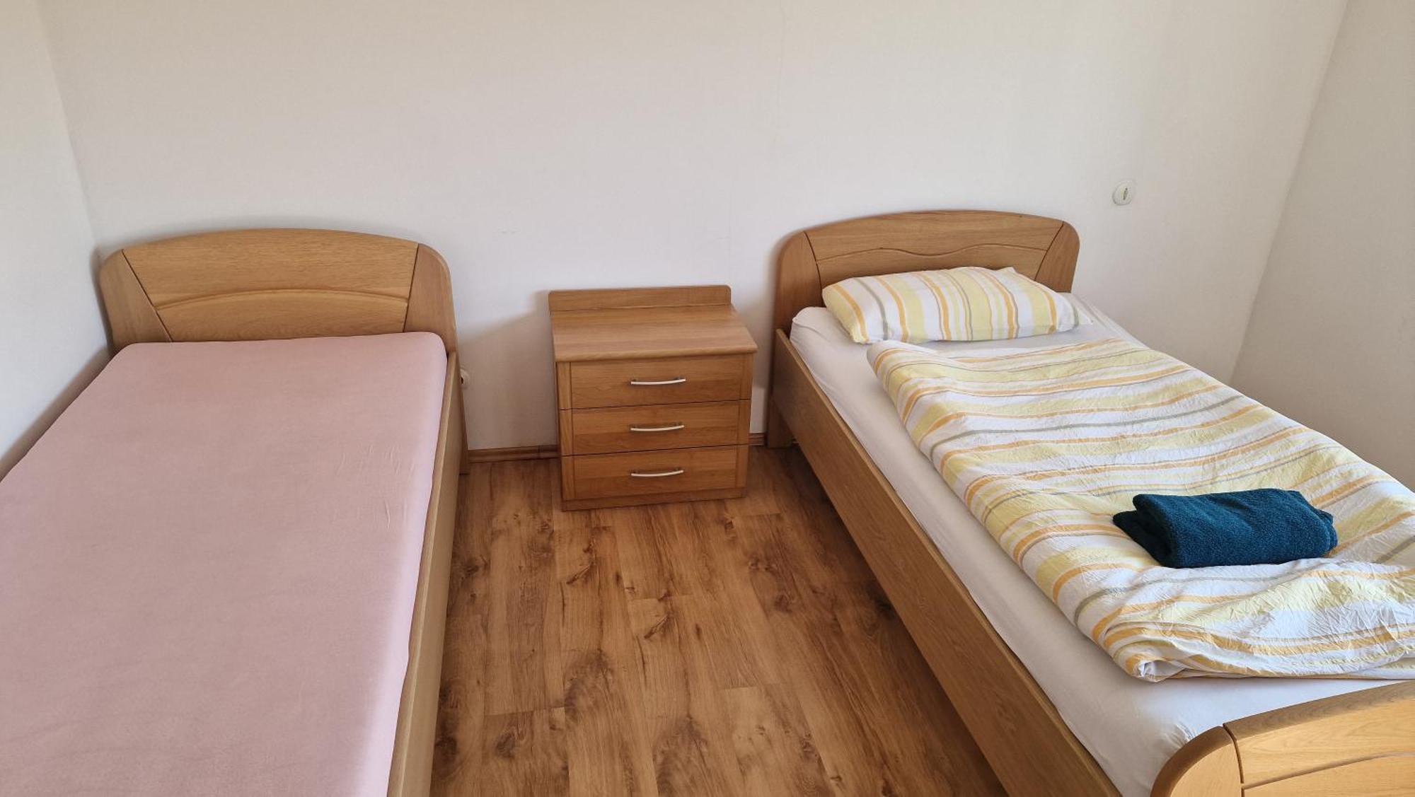 Rooms & Apartments Schwäbisch Gmünd Екстериор снимка